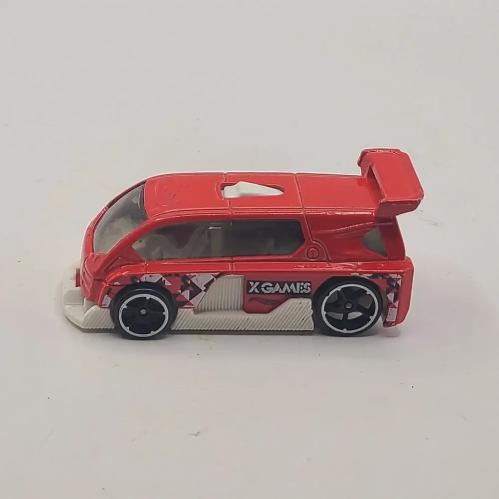 Hot Wheels X Games Logo Red Hyperliner Diecast Car 1/64 Scale Toy Vehicles